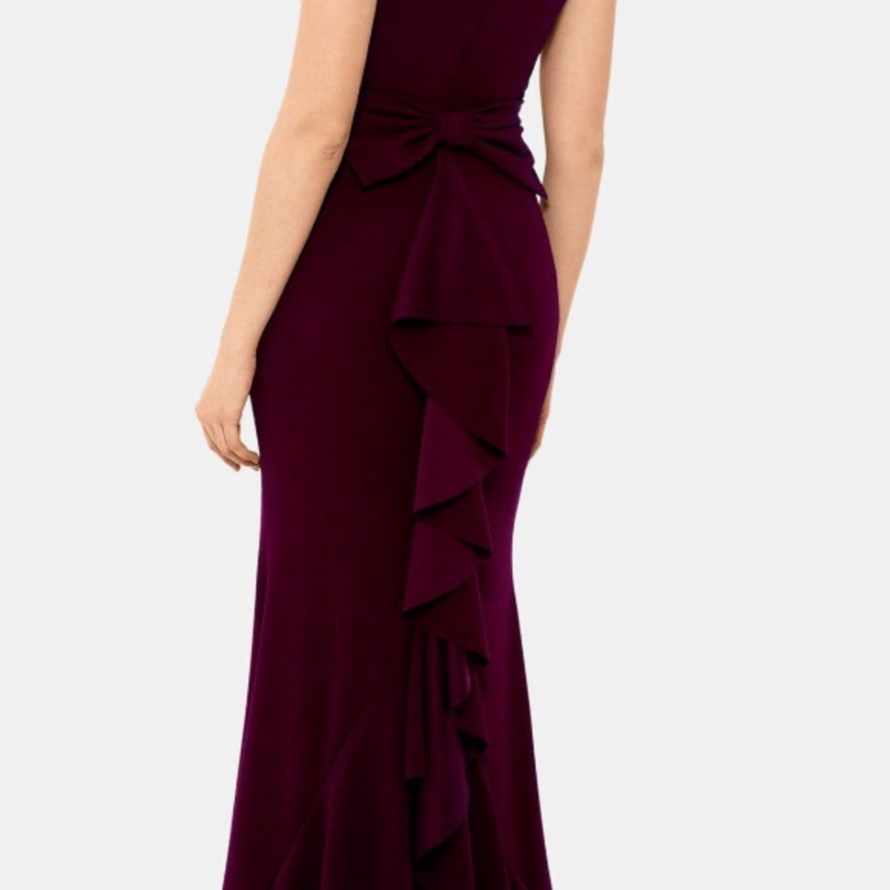 NWT Betsy & Adam Burgundy Sleeveless Mermaid Gown Dress 2 - Picture 3 of 4